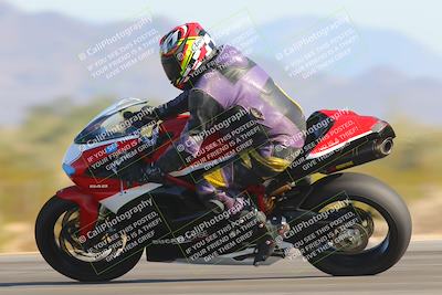 media/Nov-06-2023-Moto Forza (Mon) [[ce023d0744]]/2-Advanced Group/Session 4 (Turn 8 Inside)/